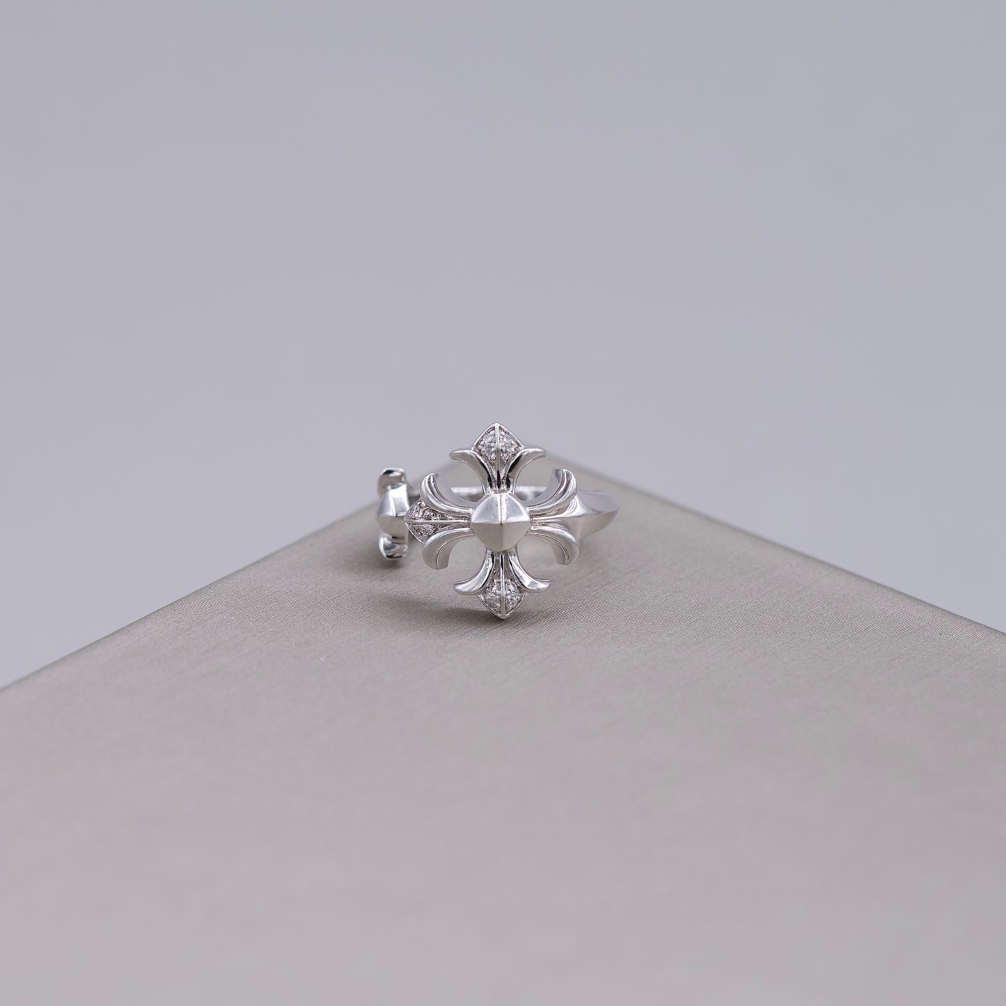 Diamond Cross Ring