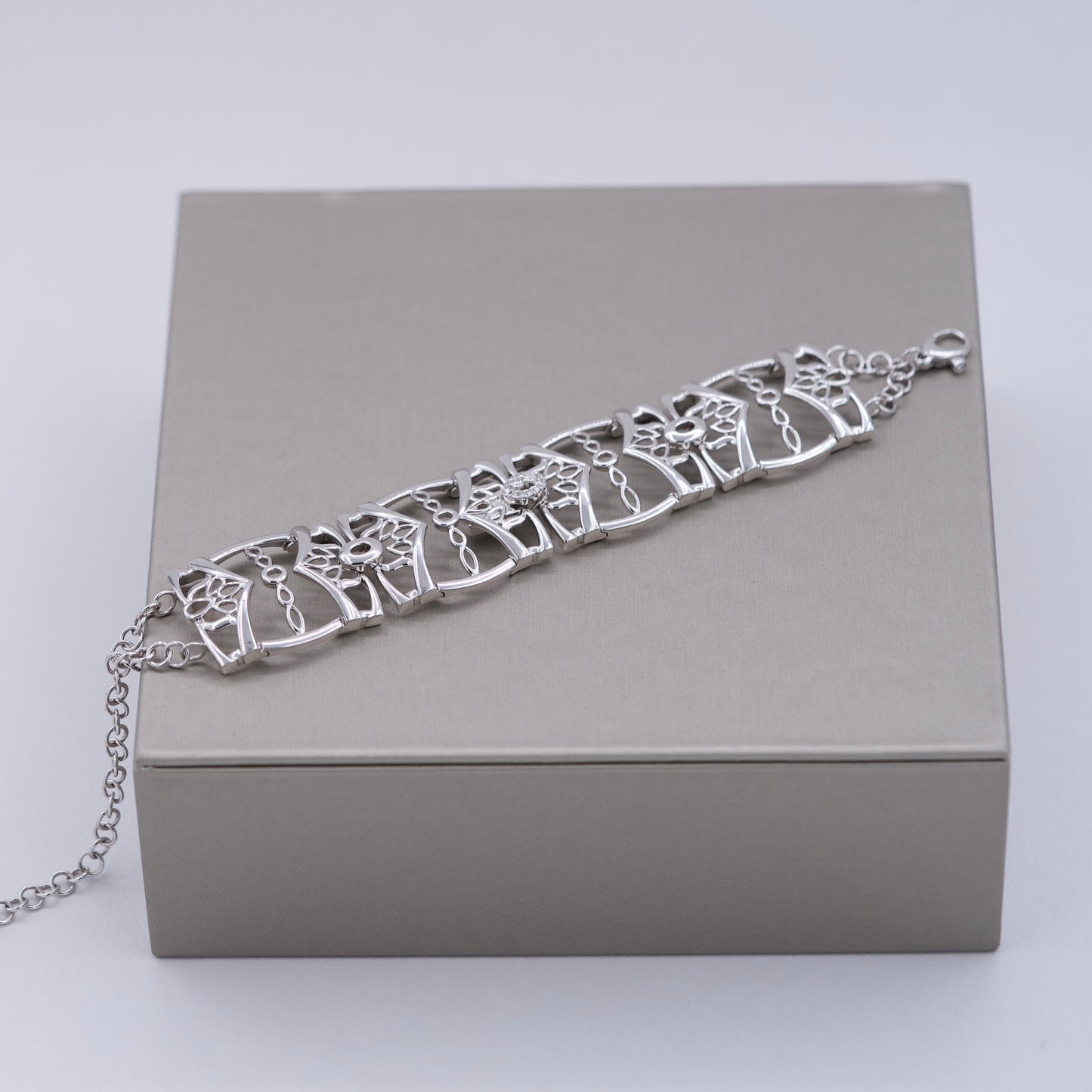 Princess Tiara Choker / Bracelets