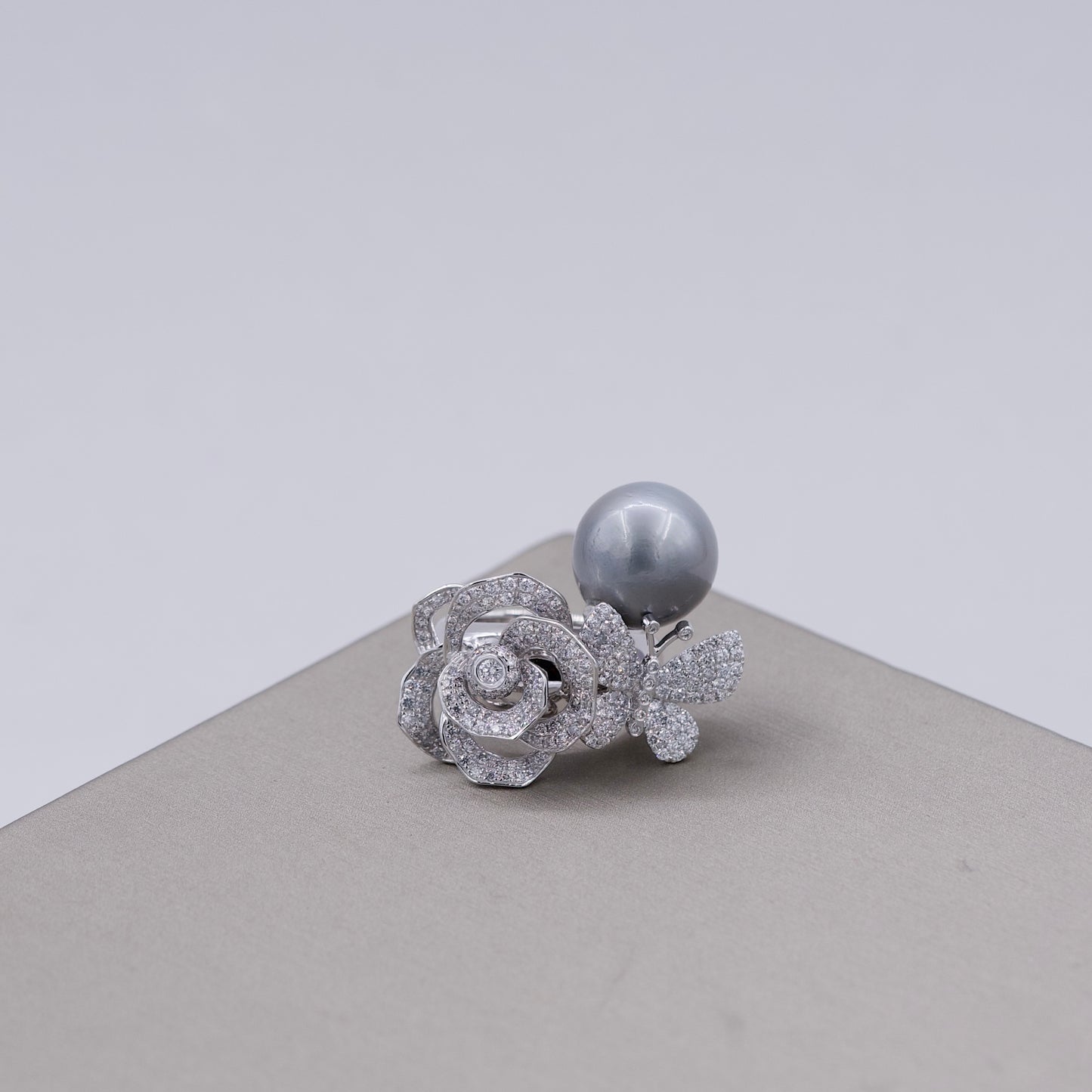 Butterfly & Rose Ring With Silver Pearl WG