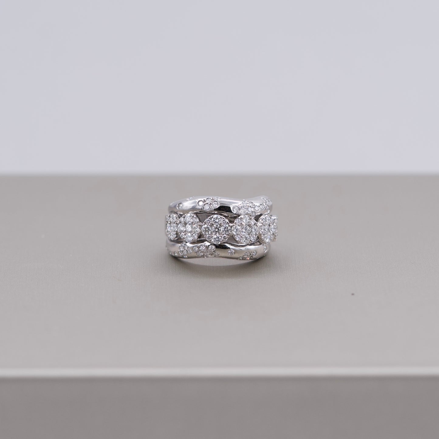 Damaso Diamond Ring
