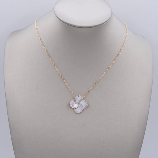 Clover Necklace