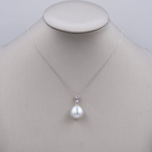 Single Pearl Necklace