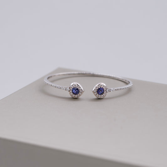 Damaso White Gold & Sapphire Bangle