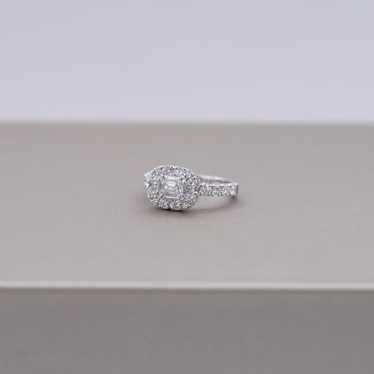 Damaso Diamond Ring